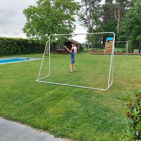 Vakantiewoning Met Permanent Verwarmd Zwembad En Sauna Koekelare 외부 사진